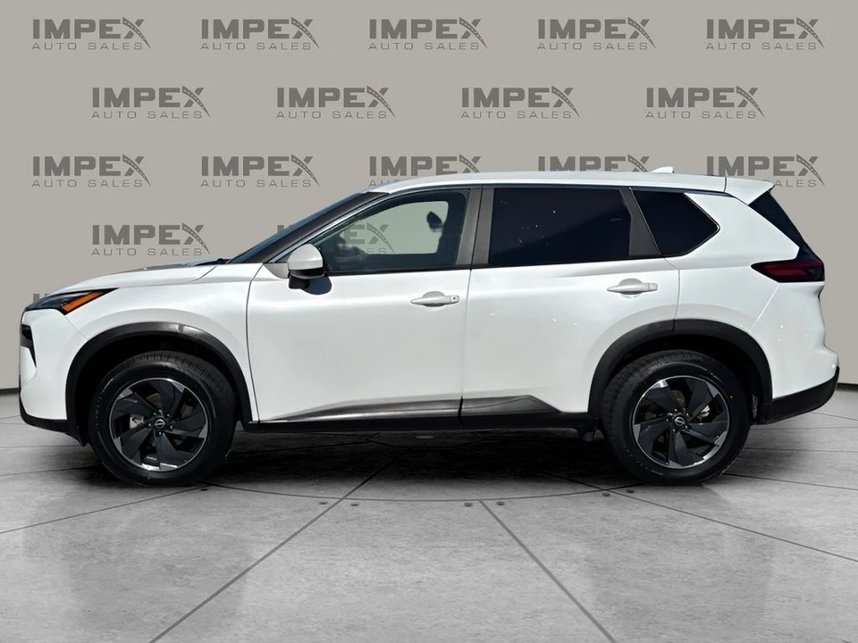 2024 Nissan Rogue - Image 2 of 12
