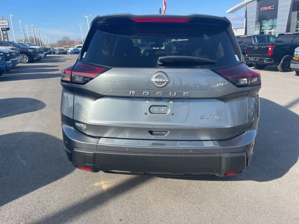 2024 Nissan Rogue - Image 4 of 12