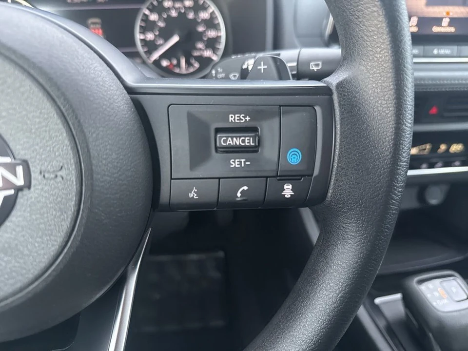 2024 Nissan Rogue - Image 12 of 12
