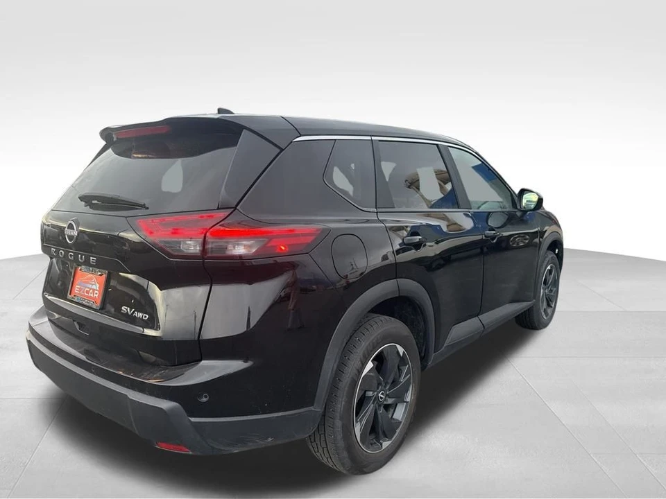 2024 Nissan Rogue - Image 4 of 12