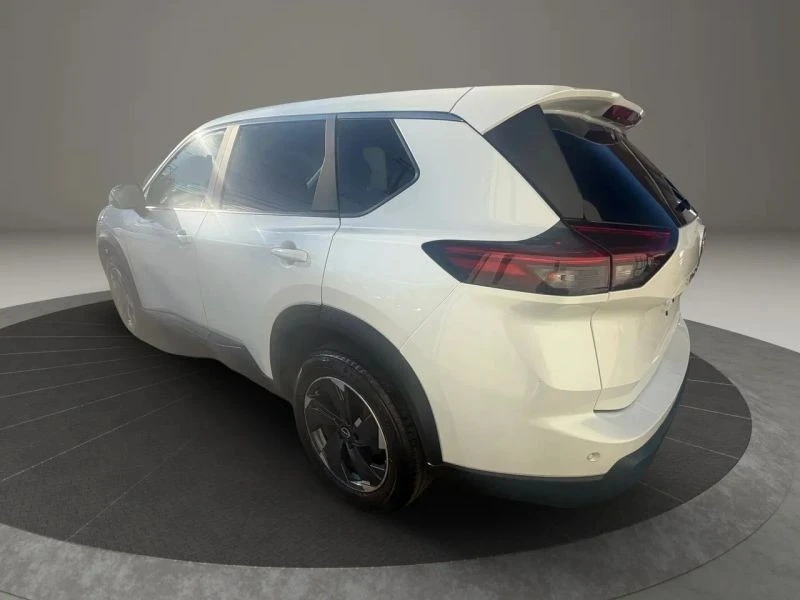 2024 Nissan Rogue - Image 7 of 12