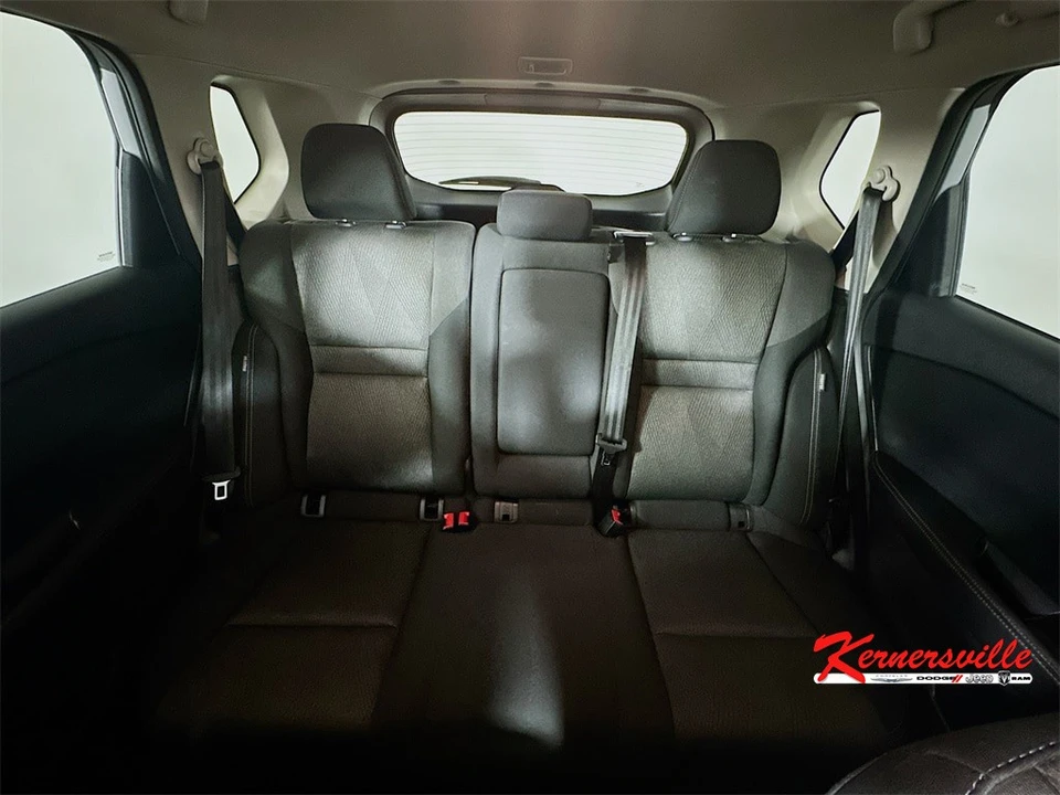2024 Nissan Rogue - Image 13 of 21