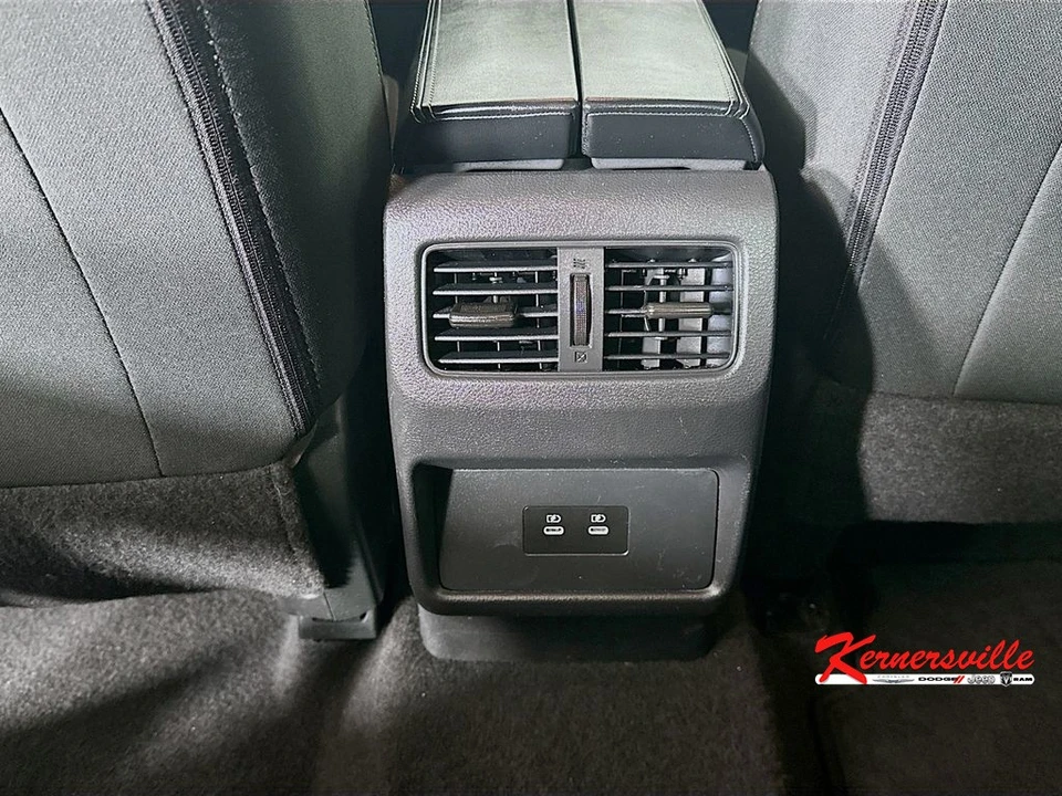 2024 Nissan Rogue - Image 21 of 21