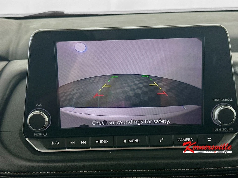 2024 Nissan Rogue - Image 19 of 21