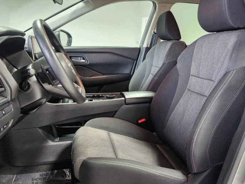 2024 Nissan Rogue - Image 12 of 12
