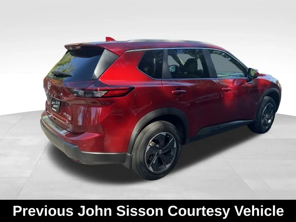 2024 Nissan Rogue - Image 5 of 12