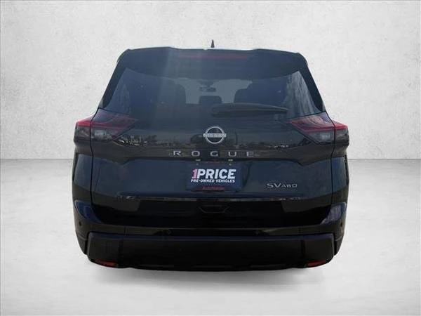 2024 Nissan Rogue - Image 6 of 21