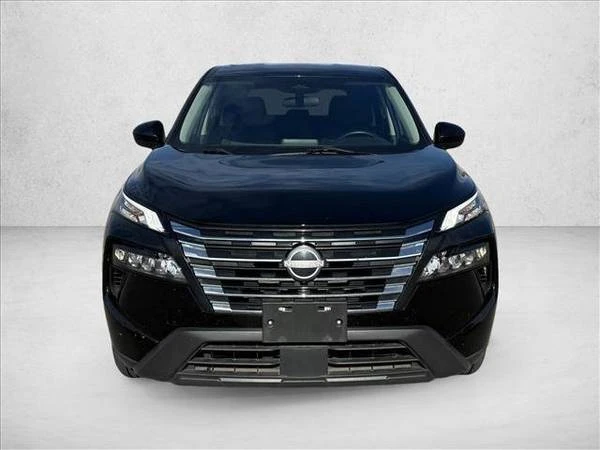 2024 Nissan Rogue - Image 2 of 21