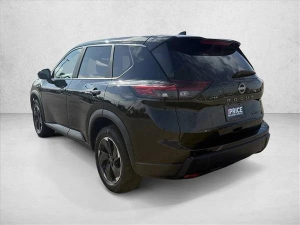 2024 Nissan Rogue - Image 8 of 21