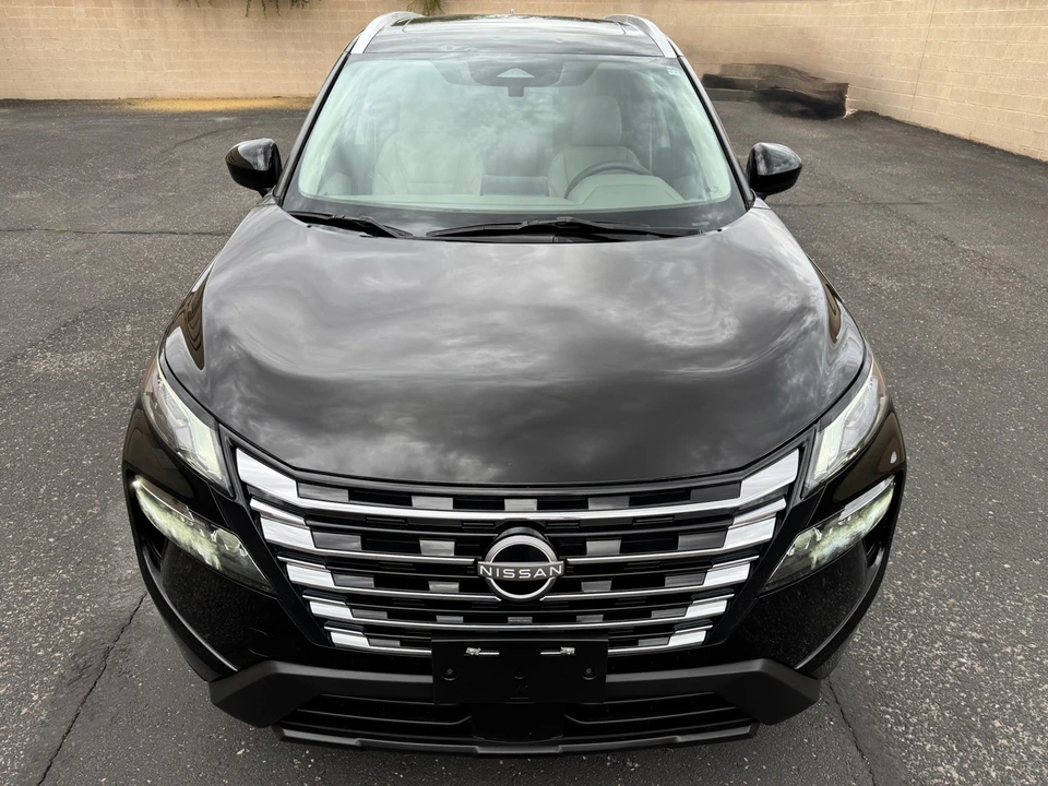 2024 Nissan Rogue - Image 3 of 21