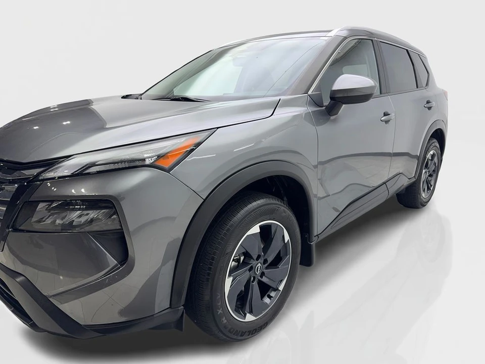 2024 Nissan Rogue - Image 11 of 21