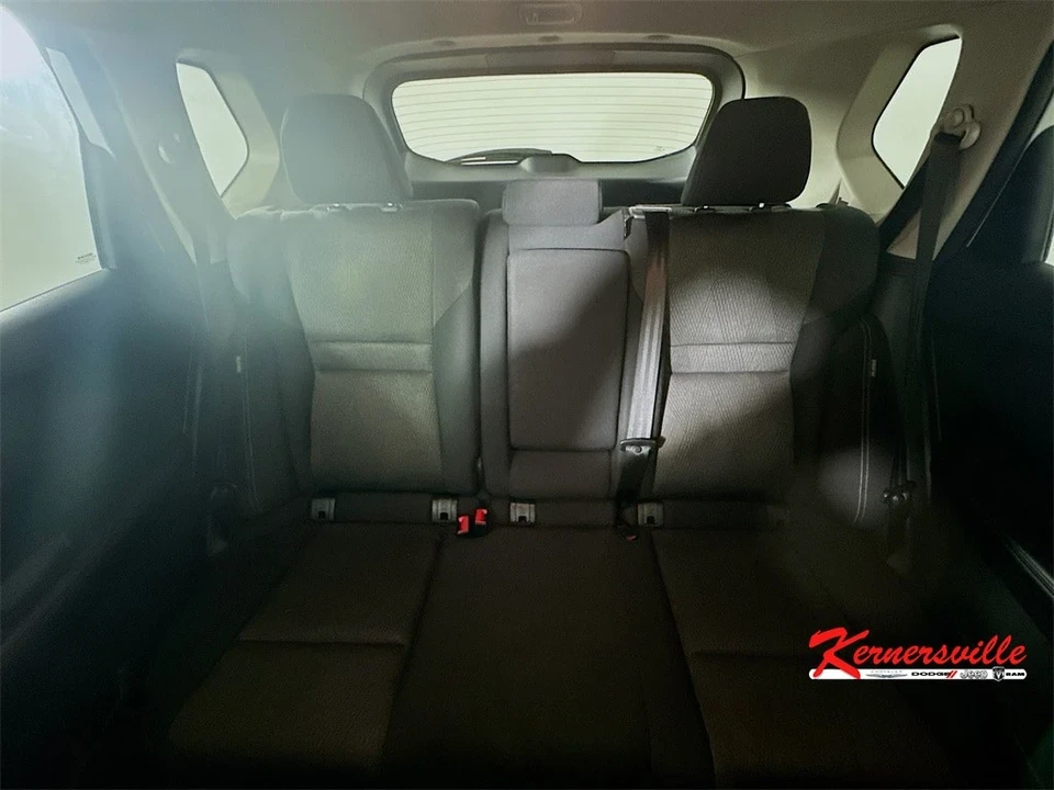 2024 Nissan Rogue - Image 13 of 21