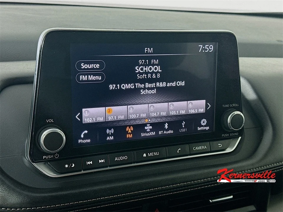 2024 Nissan Rogue - Image 17 of 21