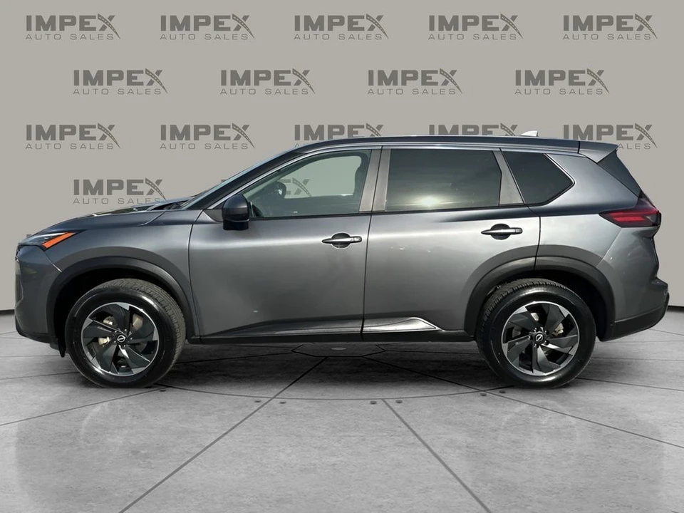 2024 Nissan Rogue - Image 2 of 12