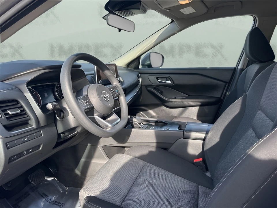 2024 Nissan Rogue - Image 9 of 12