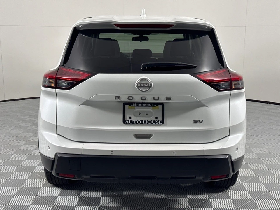 2024 Nissan Rogue - Image 6 of 12