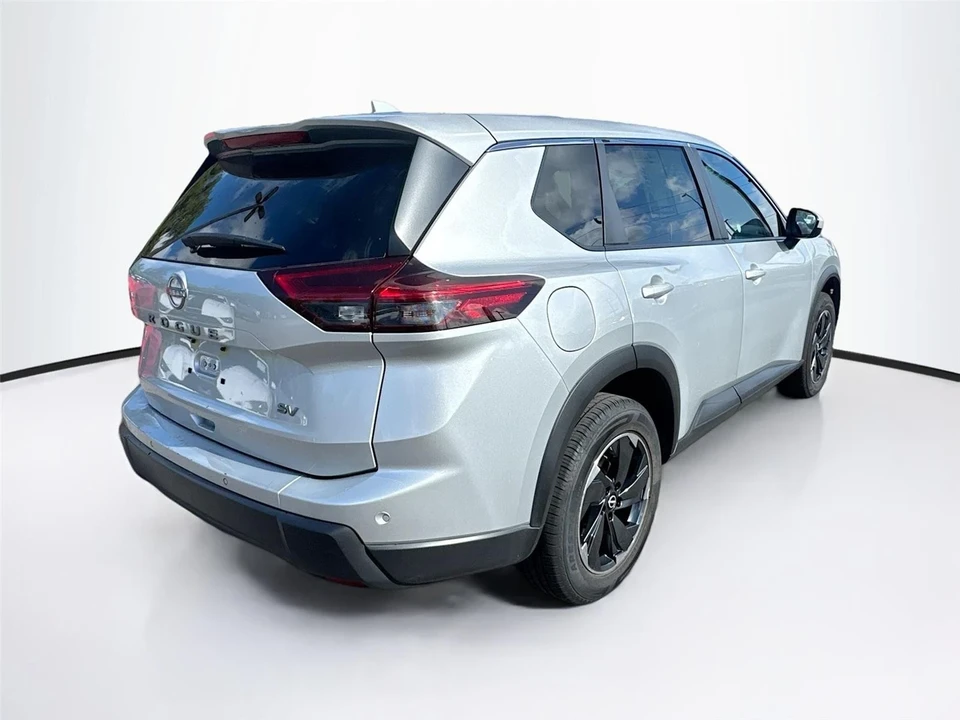 2024 Nissan Rogue - Image 7 of 16