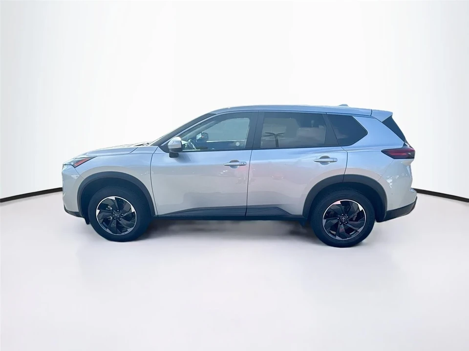 2024 Nissan Rogue - Image 4 of 16