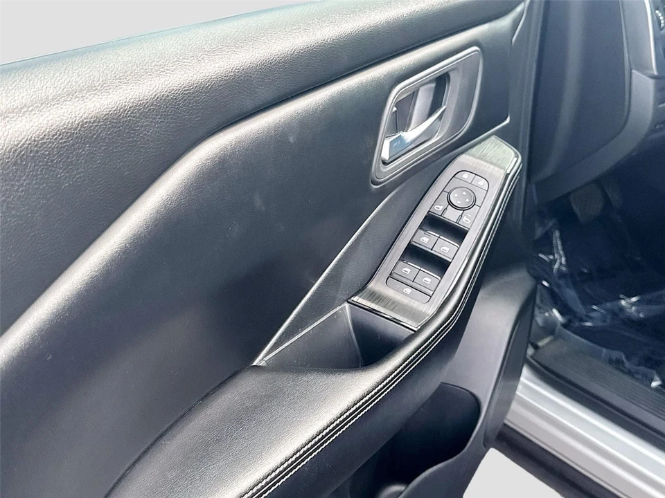 2024 Nissan Rogue - Image 13 of 21
