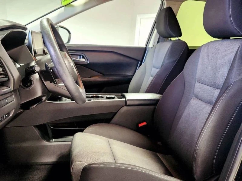 2024 Nissan Rogue - Image 11 of 12