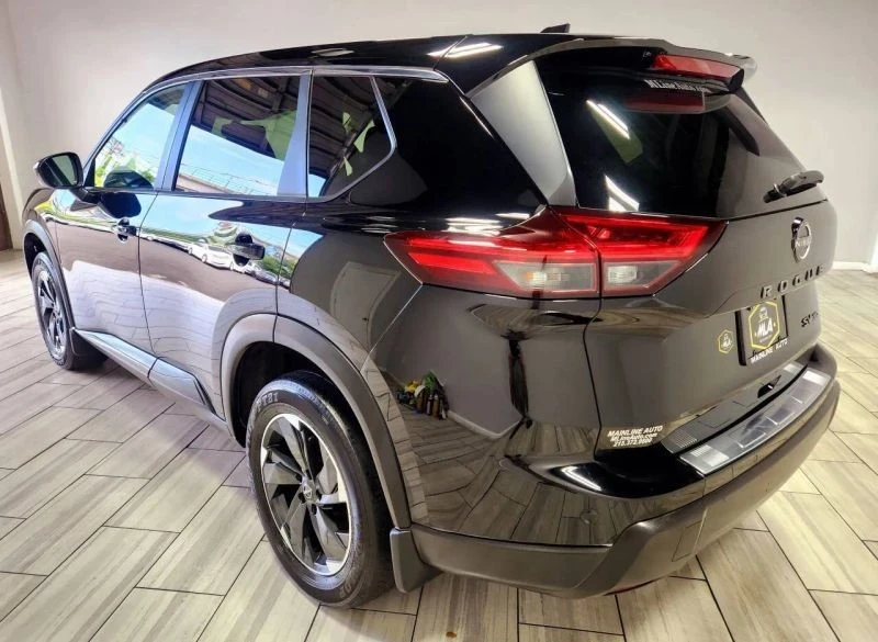 2024 Nissan Rogue - Image 3 of 12