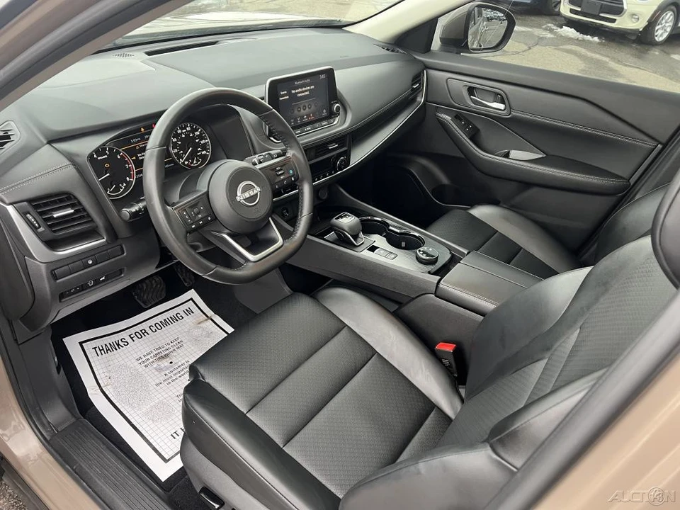 2024 Nissan Rogue - Image 5 of 12