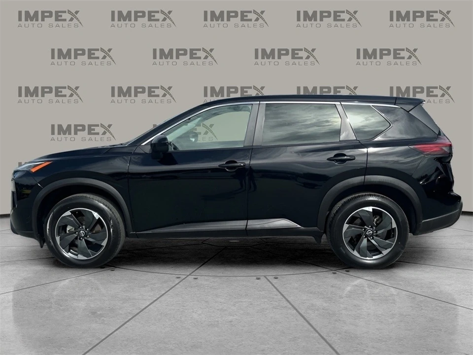 2024 Nissan Rogue - Image 2 of 12