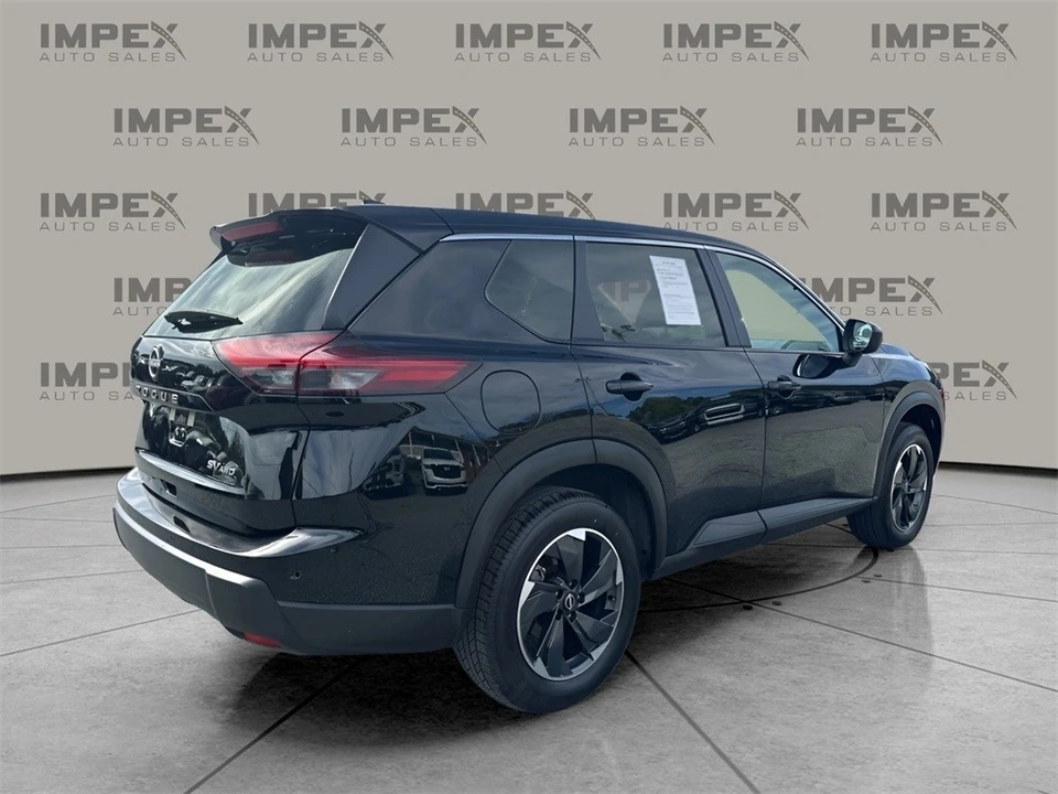 2024 Nissan Rogue - Image 5 of 12