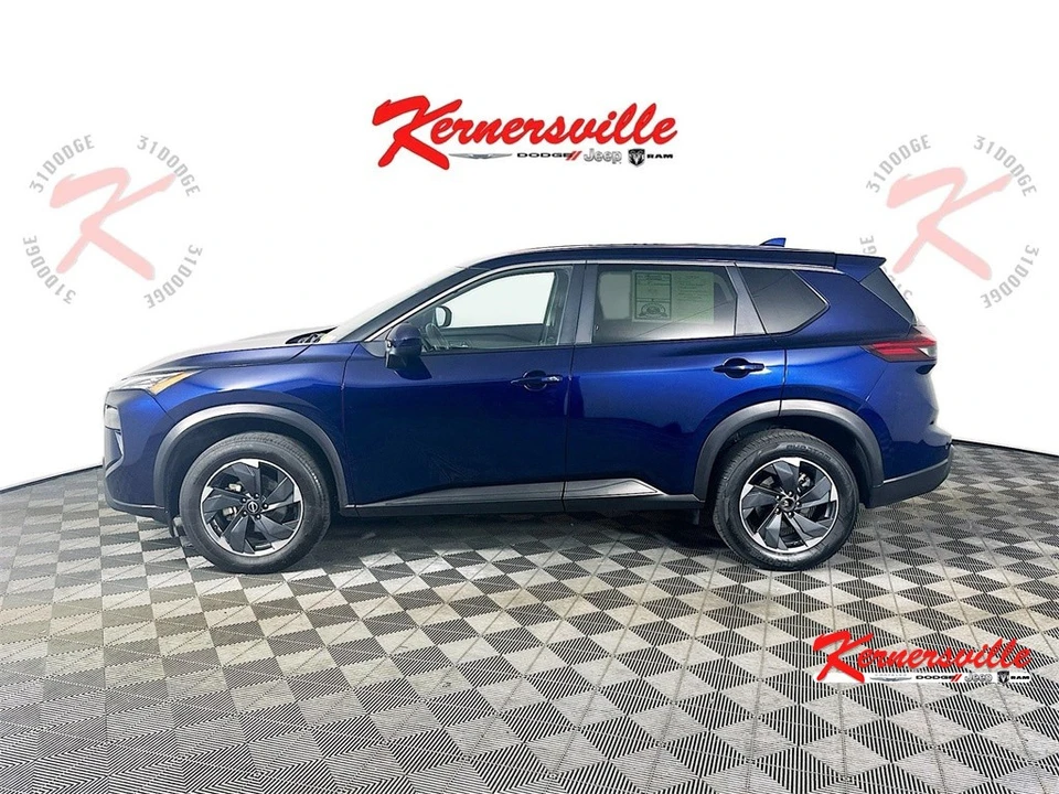 2024 Nissan Rogue - Image 4 of 12