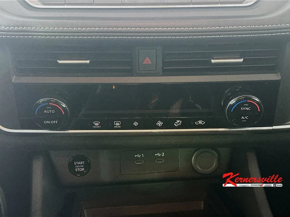 2024 Nissan Rogue - Image 18 of 21
