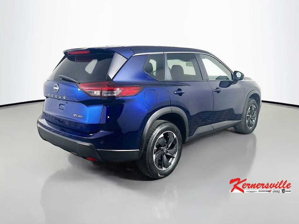 2024 Nissan Rogue - Image 7 of 21