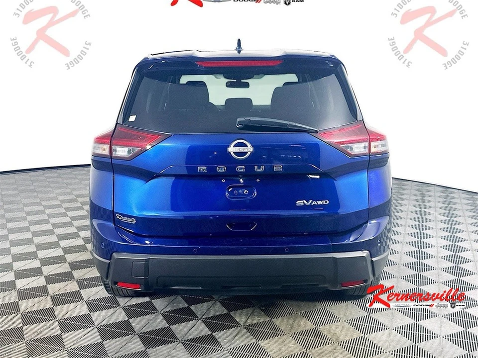 2024 Nissan Rogue - Image 6 of 12
