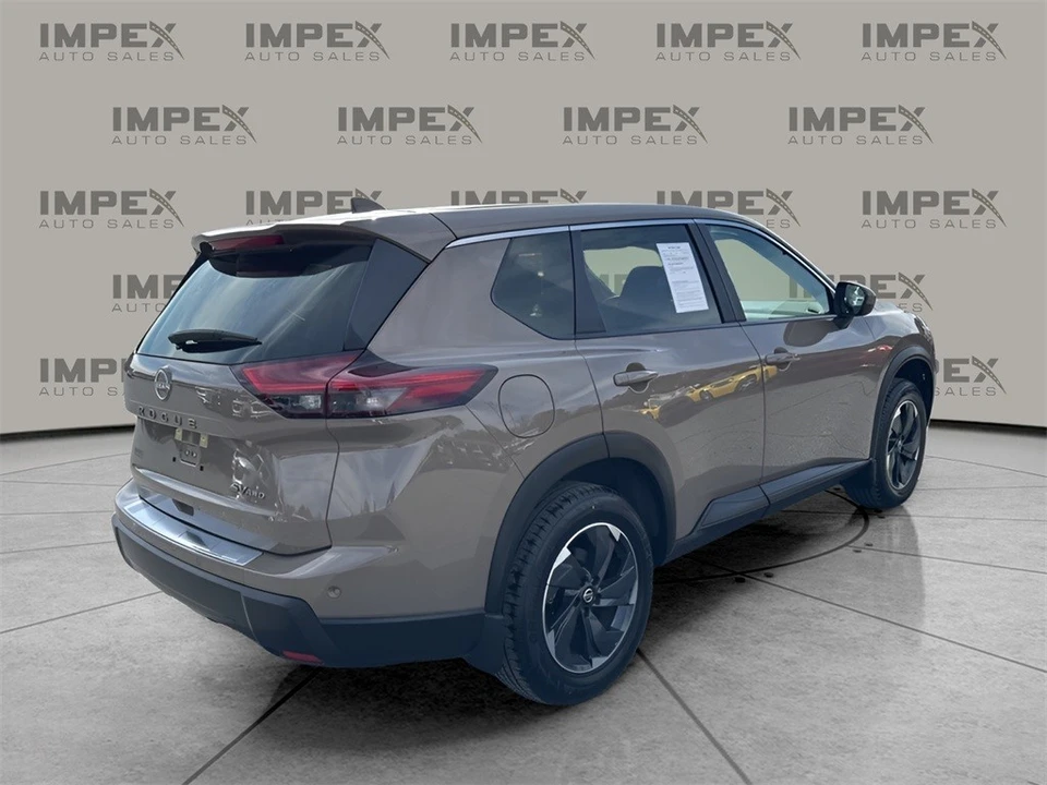 2024 Nissan Rogue - Image 5 of 12