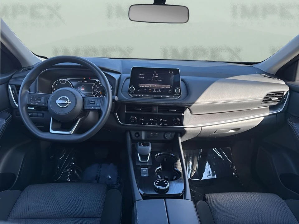 2024 Nissan Rogue - Image 12 of 21