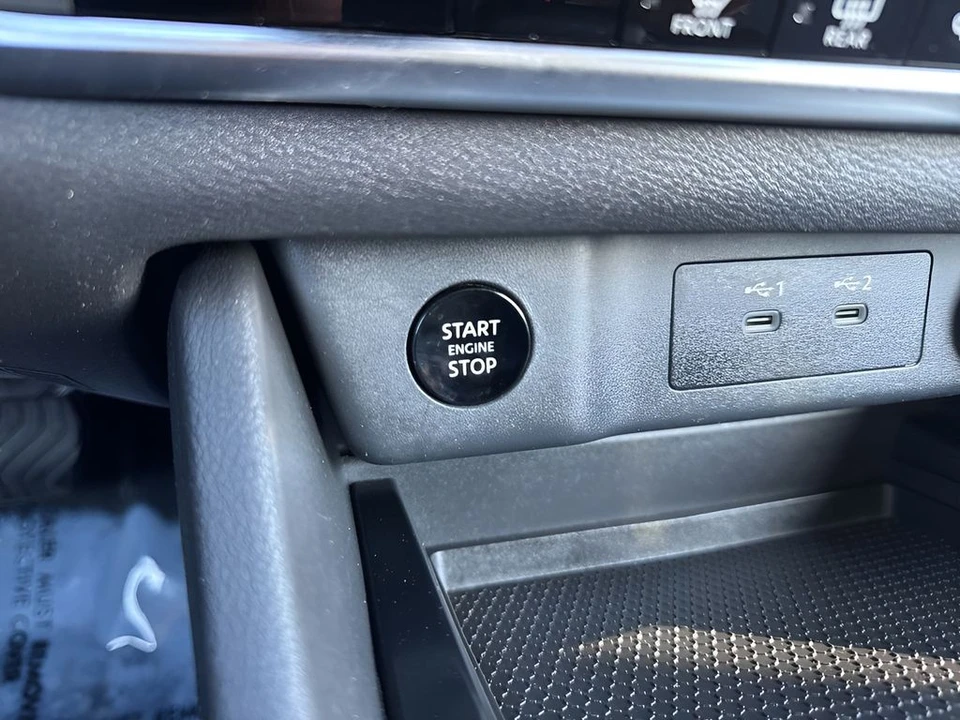 2024 Nissan Rogue - Image 20 of 21