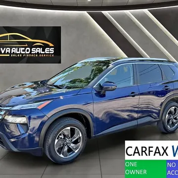 2024 Nissan Rogue SV Moonroof