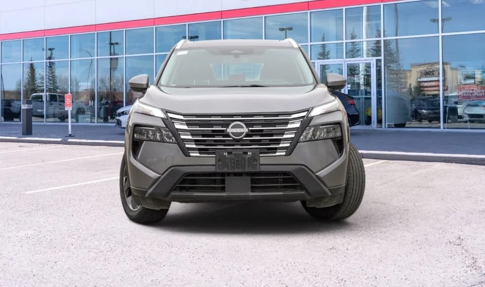 2024 Nissan Rogue - Image 2 of 19