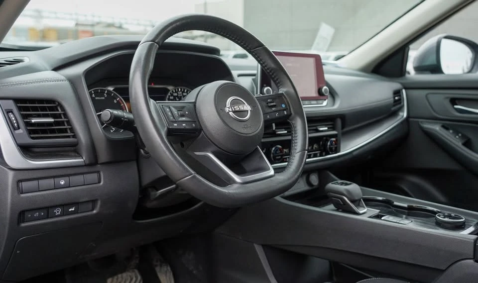 2024 Nissan Rogue - Image 8 of 19