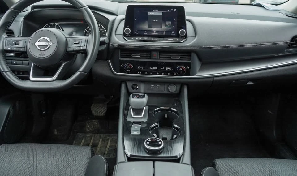 2024 Nissan Rogue - Image 18 of 19