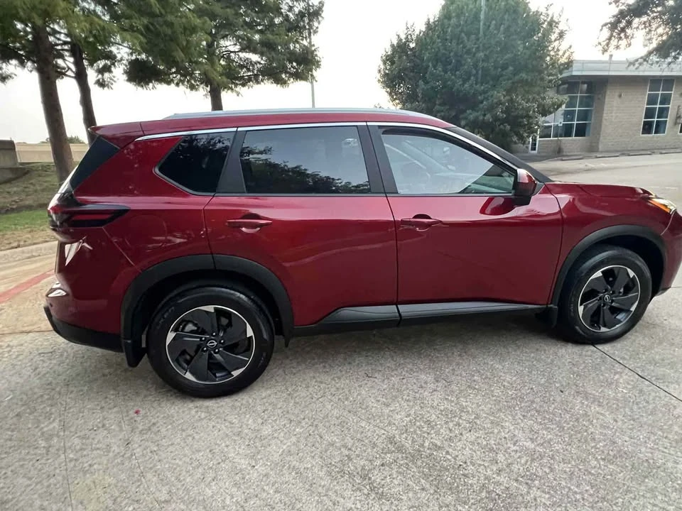 2024 Nissan Rogue - Image 5 of 20