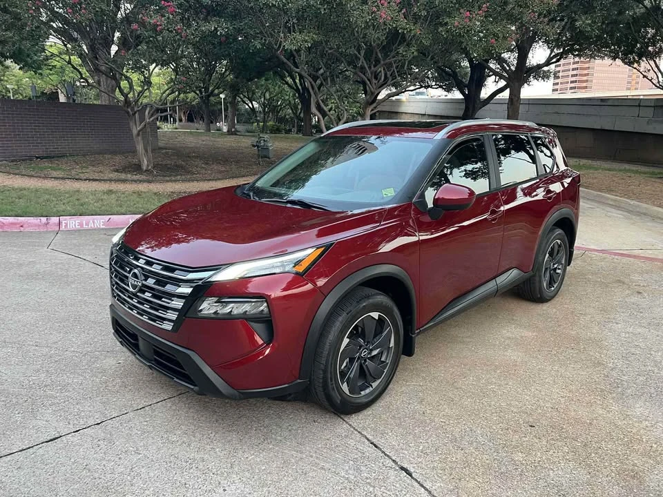 2024 Nissan Rogue - Image 16 of 20
