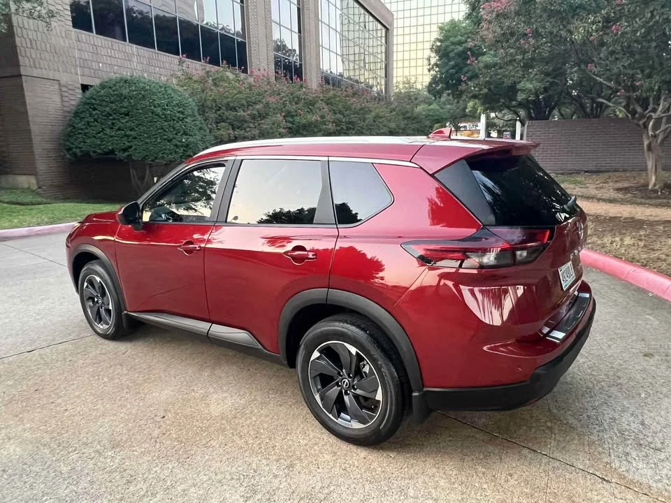 2024 Nissan Rogue - Image 14 of 20