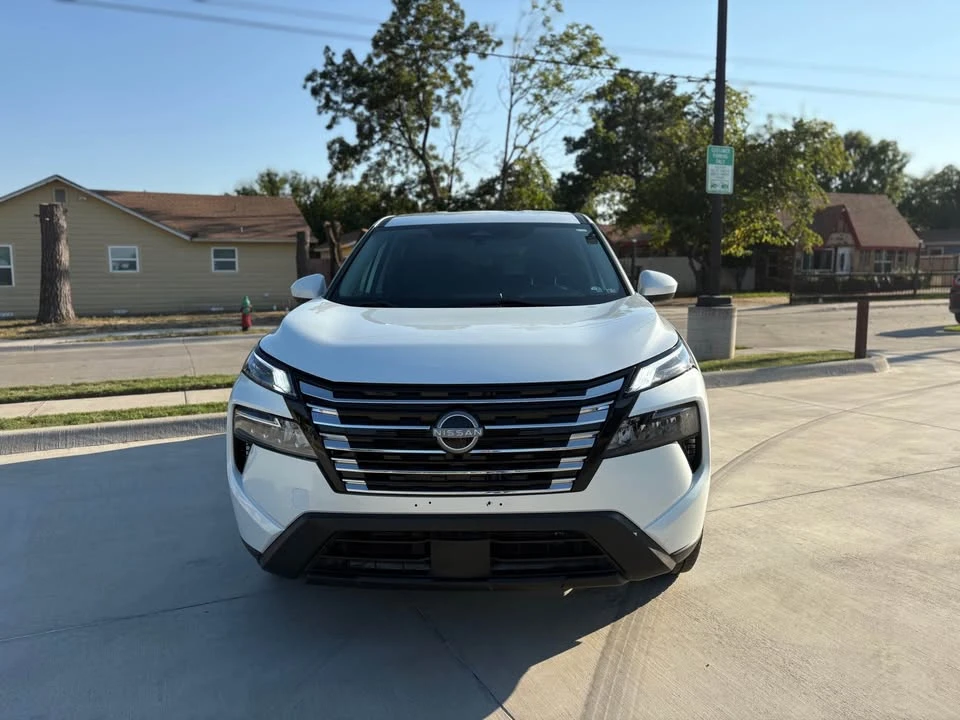 2024 Nissan Rogue - Image 3 of 9