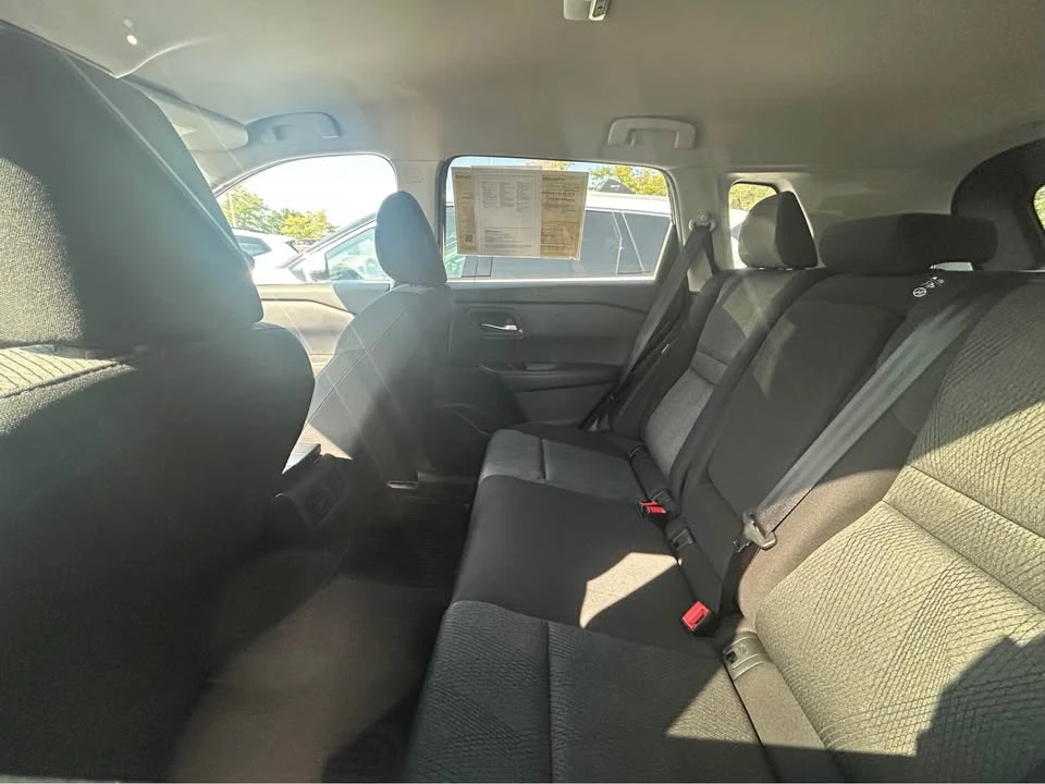 2024 Nissan Rogue - Image 7 of 7