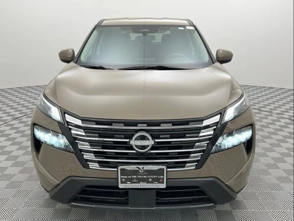 2024 Nissan Rogue - Image 2 of 8