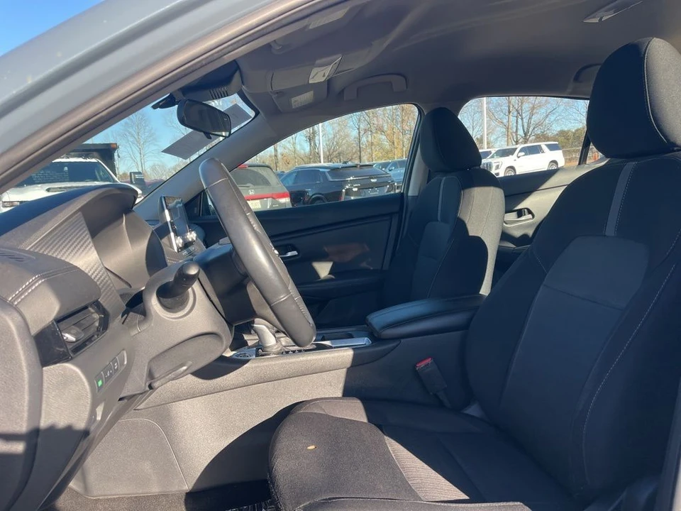 2024 Nissan Sentra 8th Gen - Image 10 of 12