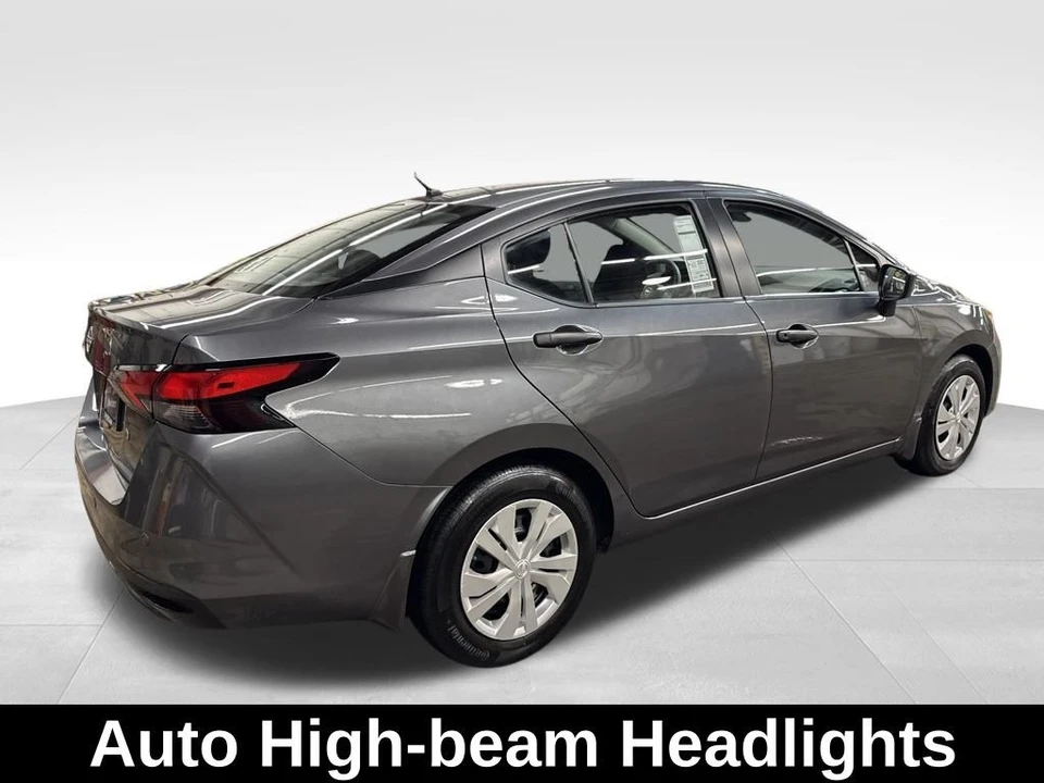 2024 Nissan Versa - Image 5 of 12