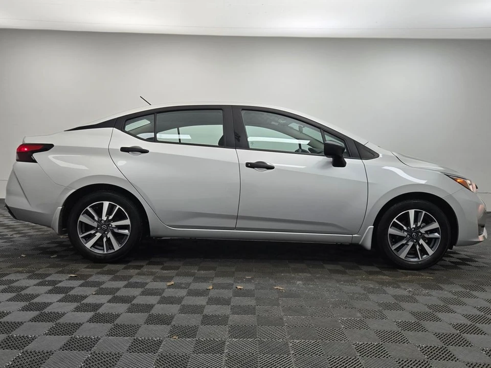 2024 Nissan Versa - Image 6 of 12