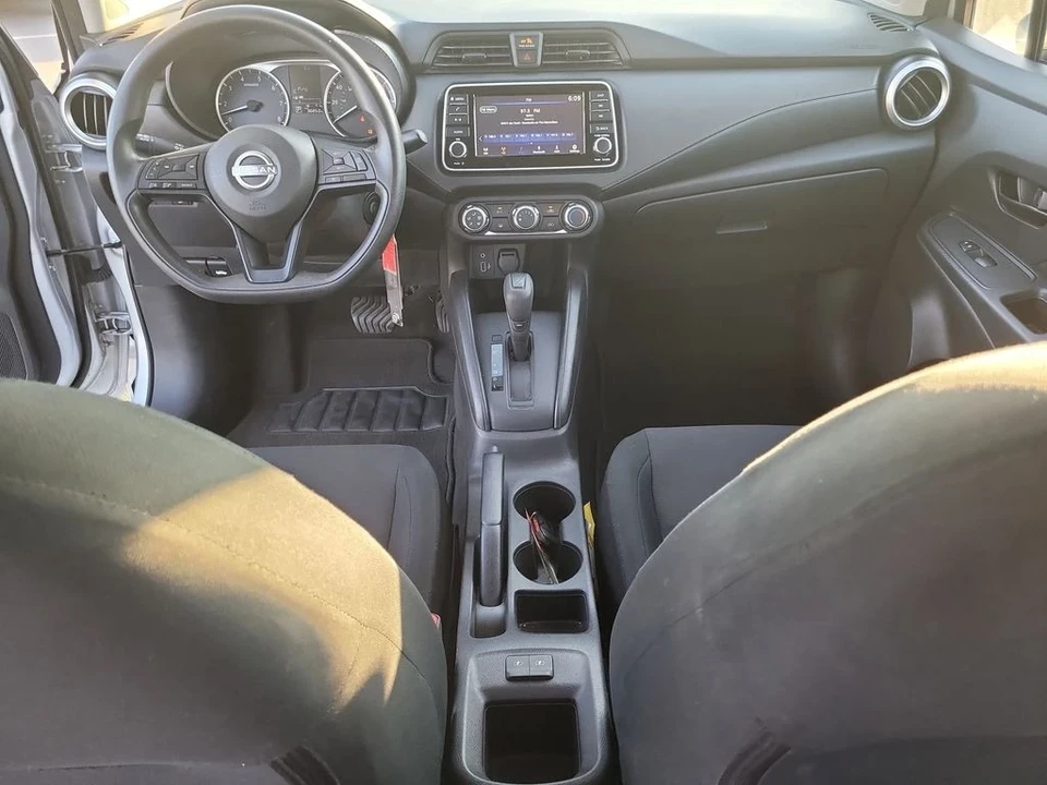 2024 Nissan Versa - Image 9 of 12