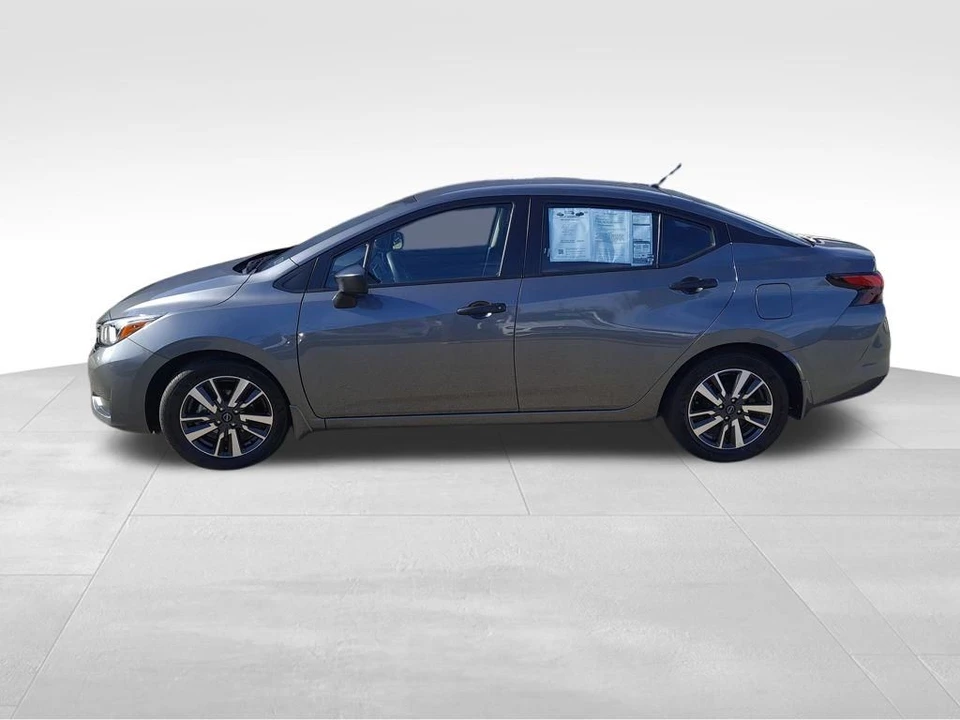 2024 Nissan Versa - Image 2 of 12